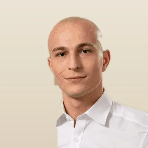 Mitglied des Bali-Immobilien-Teams 5